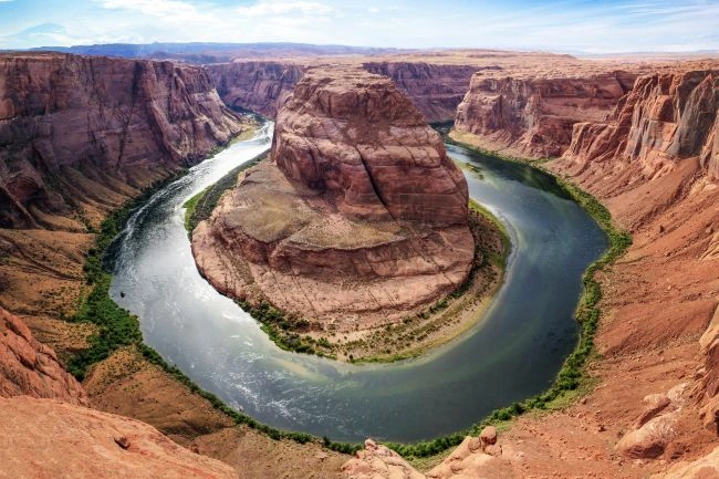 Monoliths Vs. Microservices - Which Is Right For Your SaaS Application