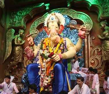 Ganesh statue
