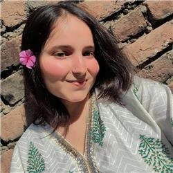 Raveena Attri Raveena Attri