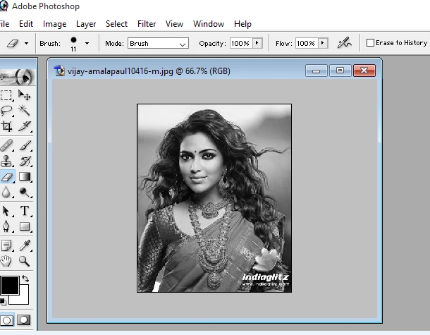 Jewelry Advertisement In Photoshop