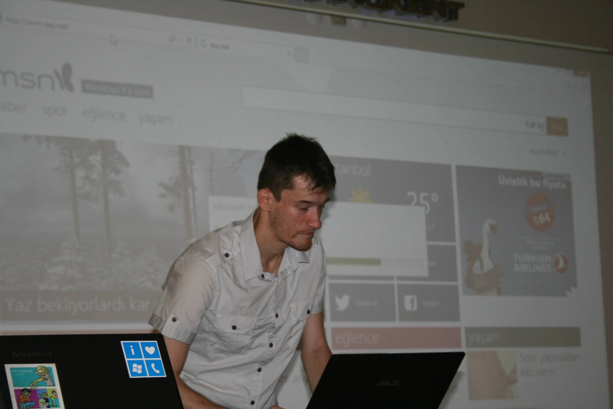 460921_490614537678817_1365443004_o.jpg